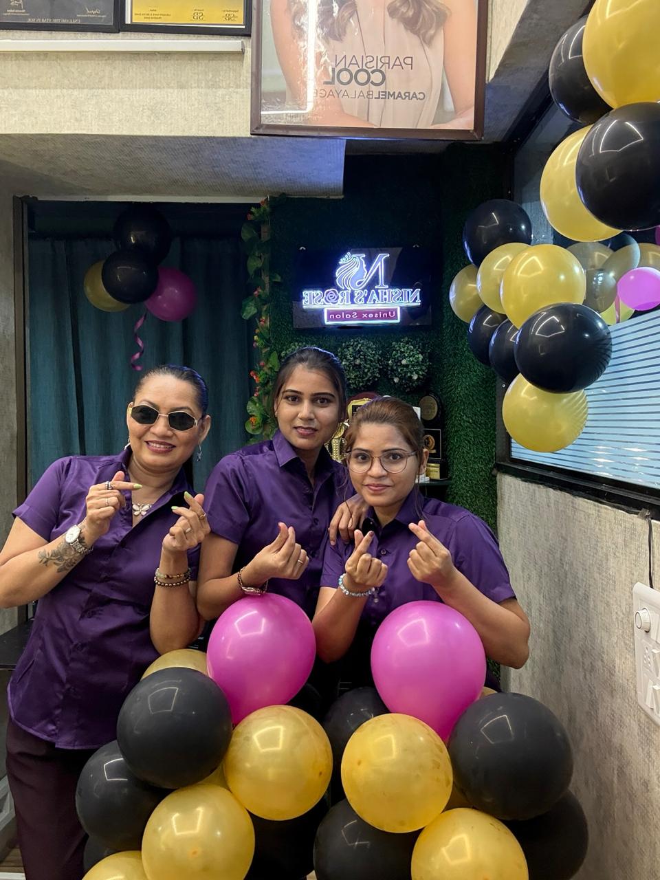 Nisha Nair with her Expert Team